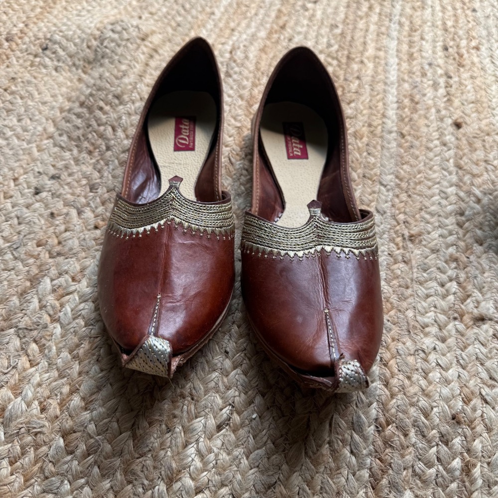 Bata for Victoria Brown Leather Jutti Flats Gold Embroidered Indian Mojari 8
